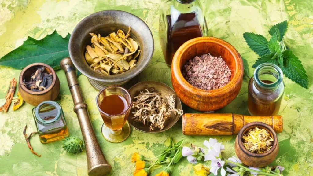 market of Ayurveda products 2027-28 સુધીમાં રૂ. 1.2 લાખ કરોડ સુધી પહોંચવાનો અંદાજ.