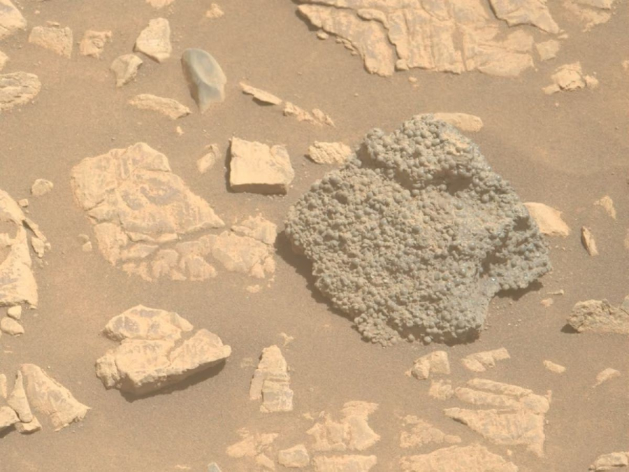 Mysterious Rocks Discovered on Mars