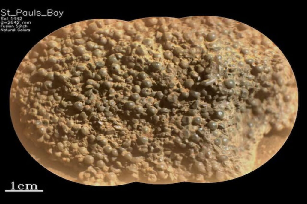 Mysterious Rocks Discovered on Mars
