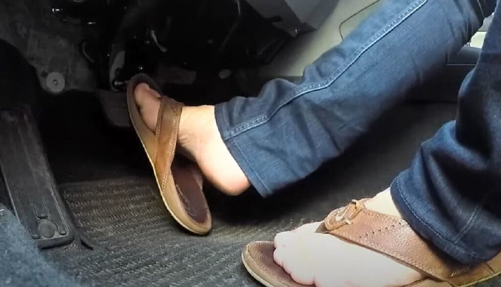 Car Challan on Chappal