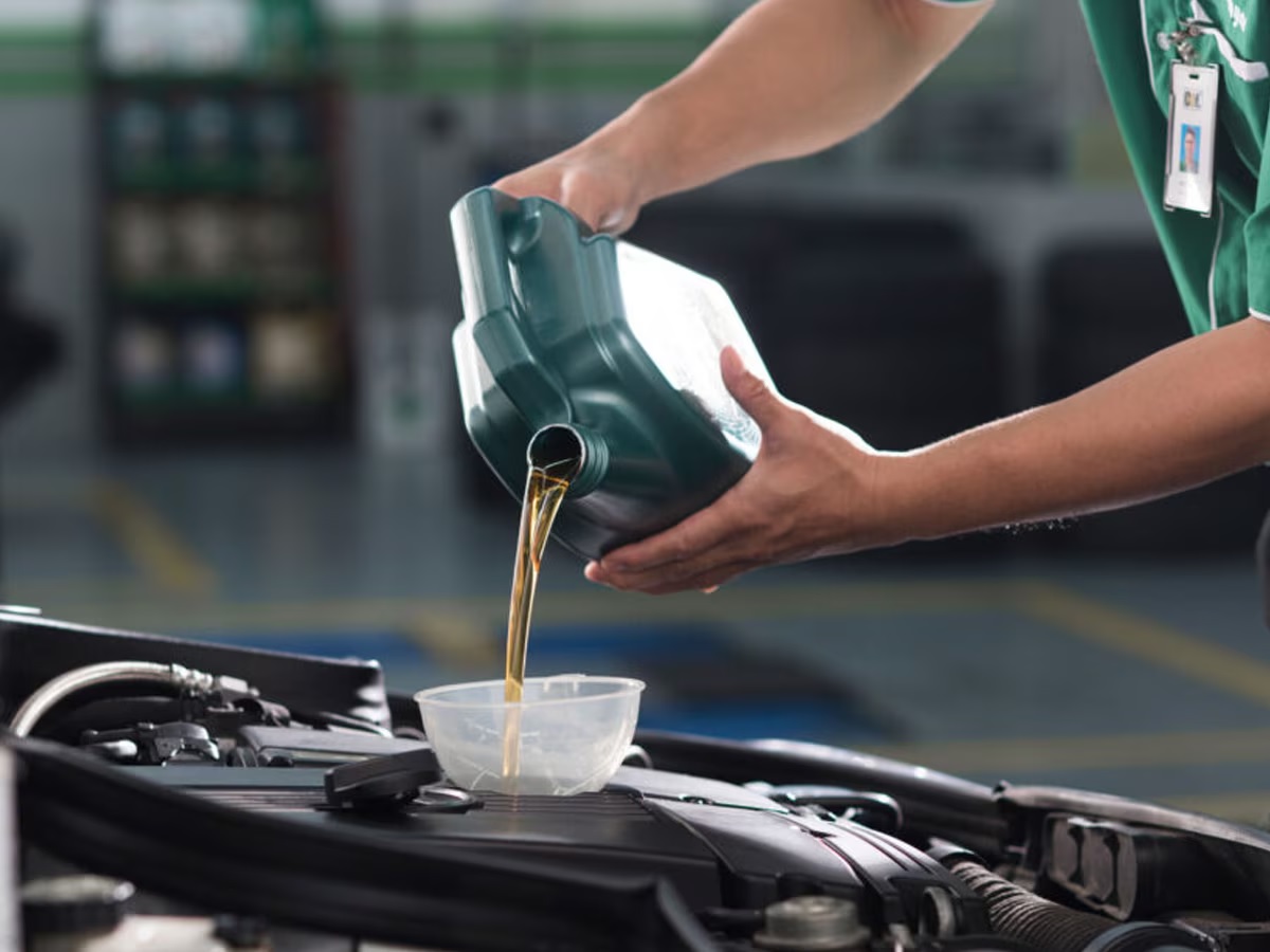 Car Engine Oil Tips and Tricks