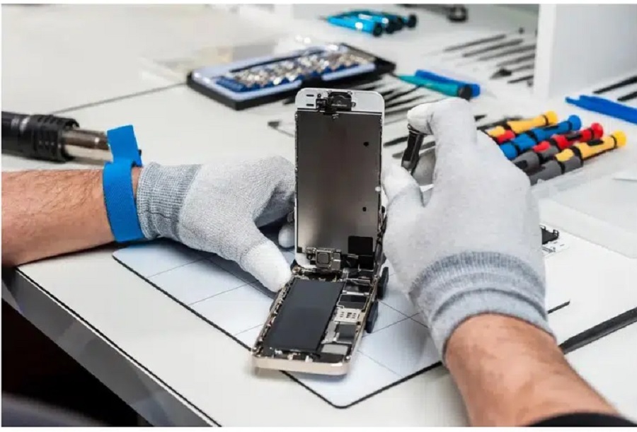 iPhone Service in India