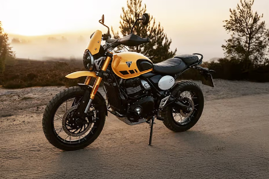 Scrambler 400 XC vs Royal Enfield