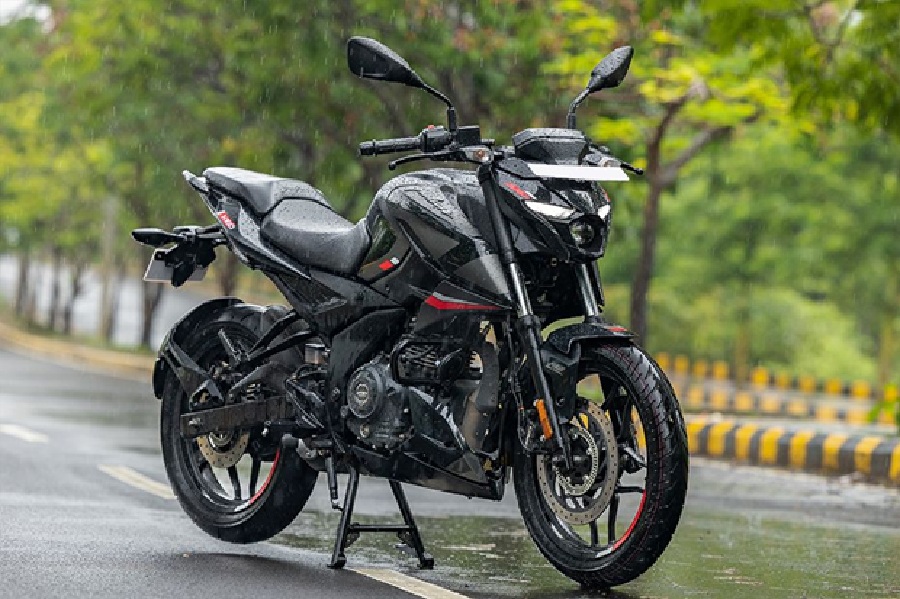 Dual-Channel ABS Bikes Under 1.5 Lakh