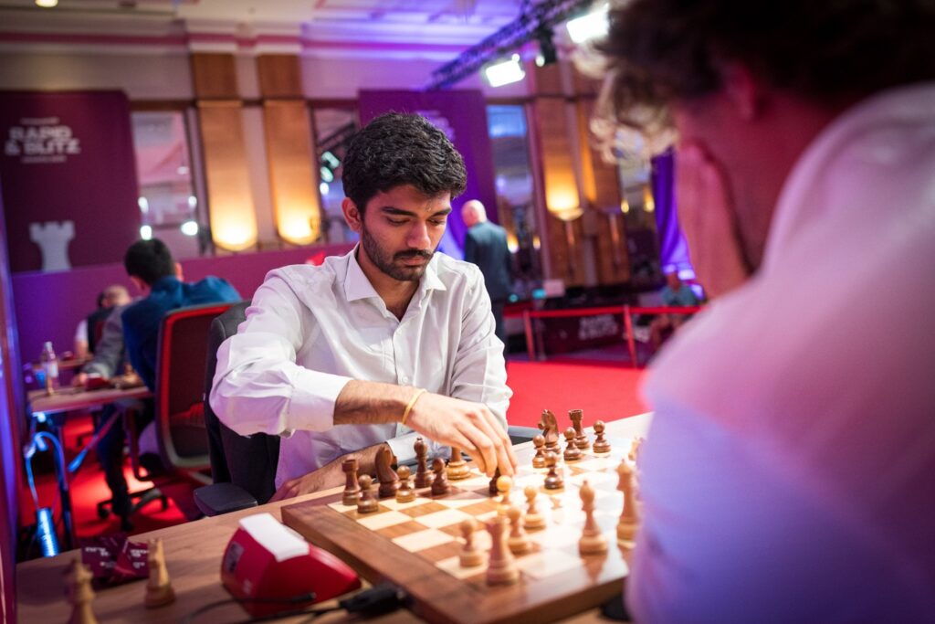Gukesh vs Carlsen