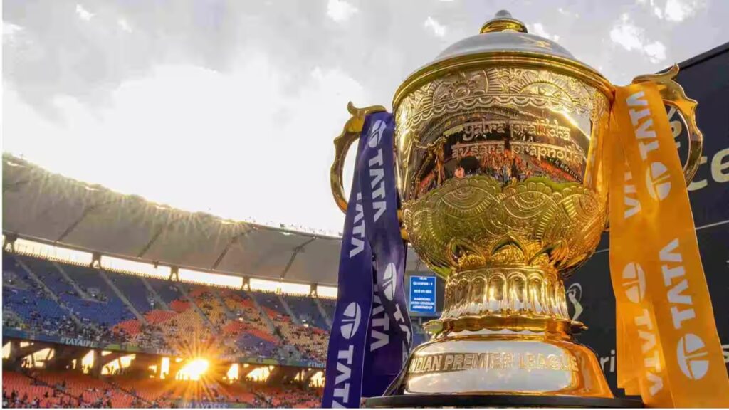IPL Revenue 2025