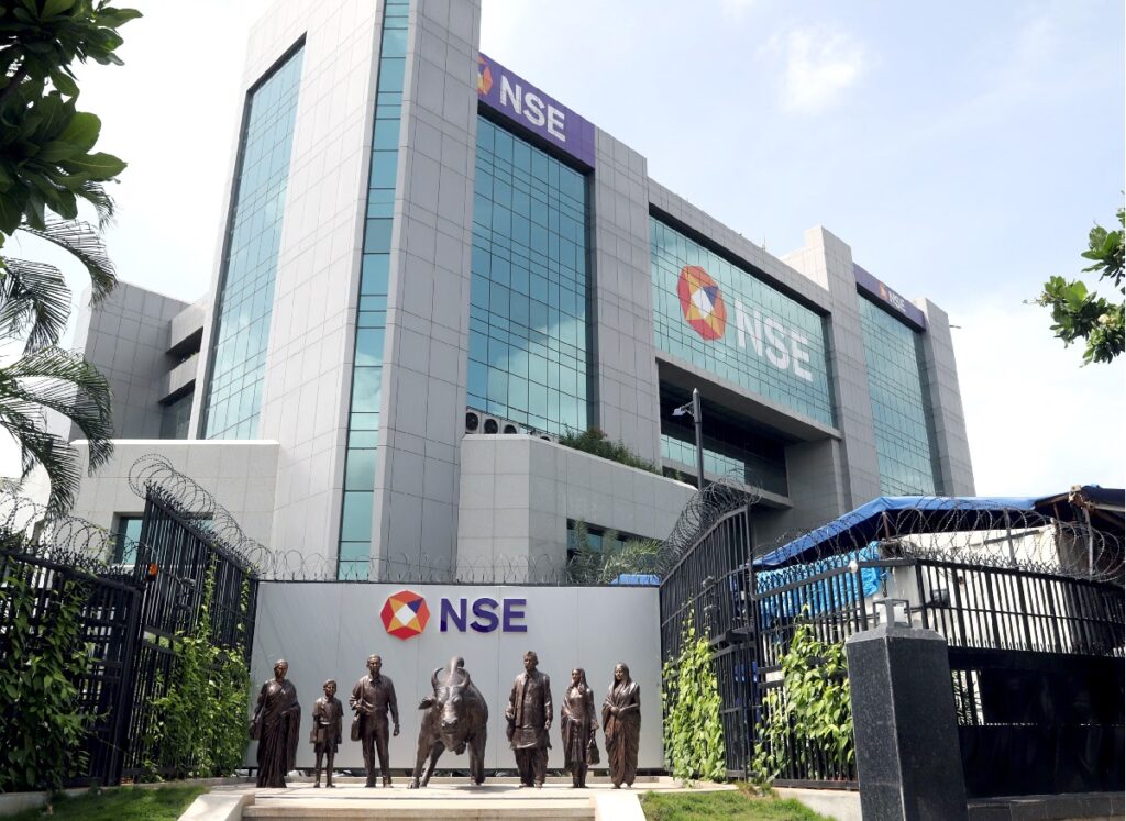 NSE Q2 FY26: ચોખ્ખો નફો 33% ઘટ્યો, સમાયોજિત નફો 16% વધ્યો