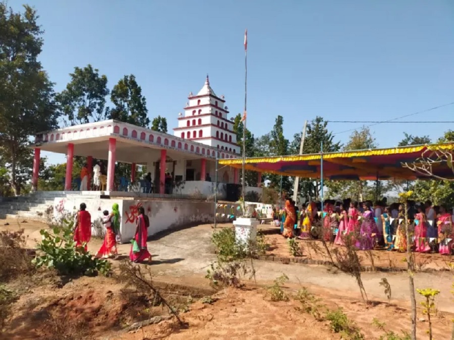 Cultural celebration with Buddhist tradition