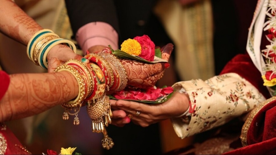 International couple India