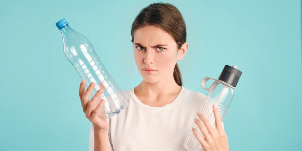 Plastic bottle થી પાણી પીવું કેમ ખતરનાક બની શકે છે?