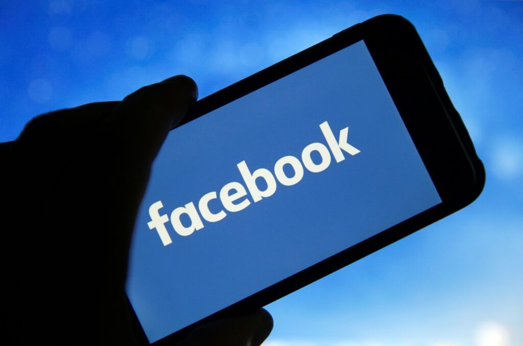 Facebook: સોશિયલ મીડિયામાં ક્રાંતિ: ફેસબુક પર હવે AI નો દબદબો, જાણો કયા નવા ફીચર્સ તમને કરશે મદદરૂપ