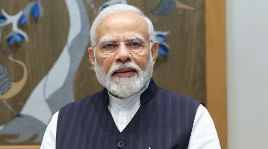 PM મોદીના 25 વર્ષના નેતૃત્વને વિશ્વનો સલામ: ભુટાનના PMએ કહ્યું- ‘મારા મોટા ભાઈ, વિષ્ણુનો અવતાર’